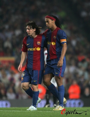 官方：热刺21岁中卫高井幸大租借加盟门兴