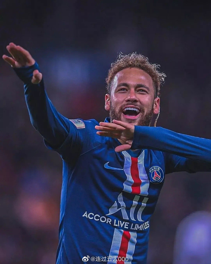 [中超]吴曦推射远角得手 上海申花再下一城