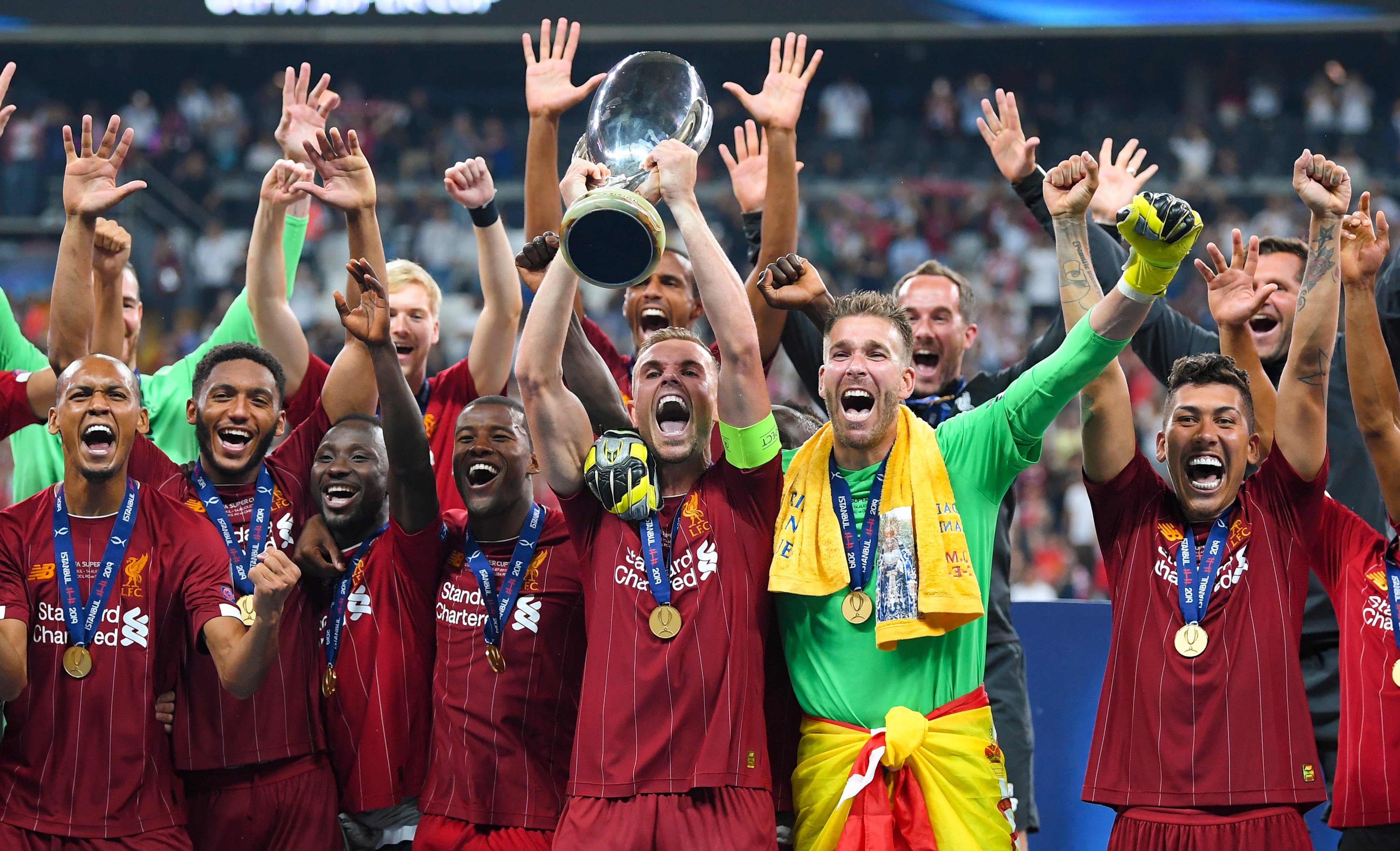 NBA疯狂交易，攻强守弱的球星，不吃香？萧华不是要砍分大赛